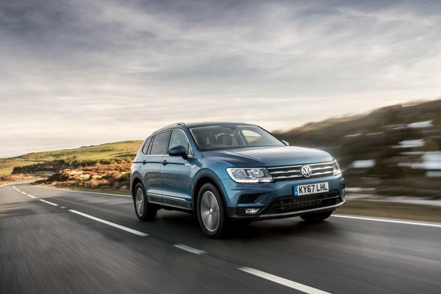  Volkswagen Tiguan Allspace 2018 года  (UK) (фото 31 из 40)